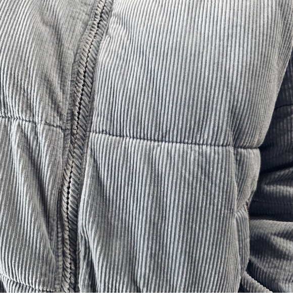 American eagle puffer coat - Picture 3 of 5